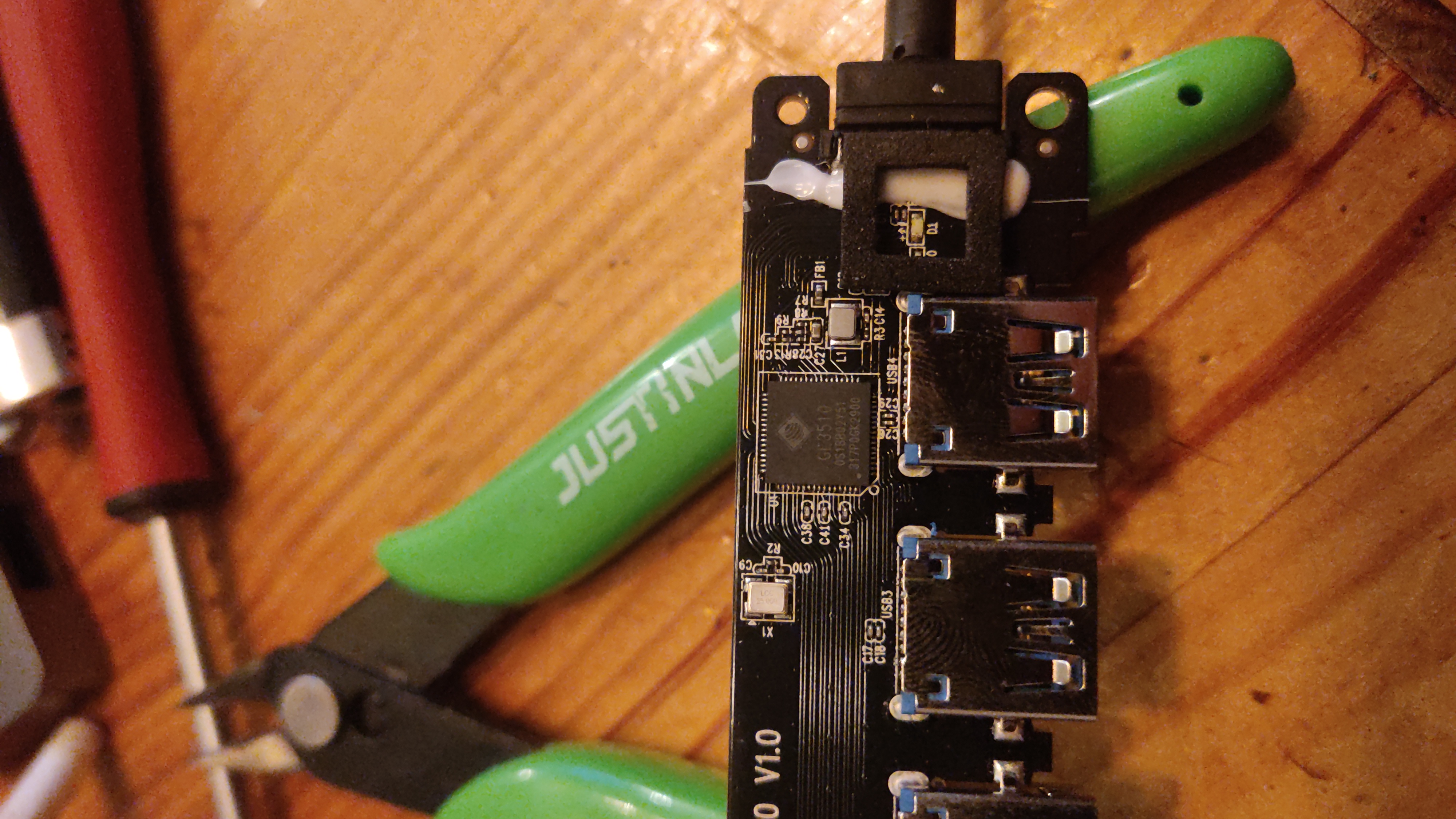 Hobby tech photo